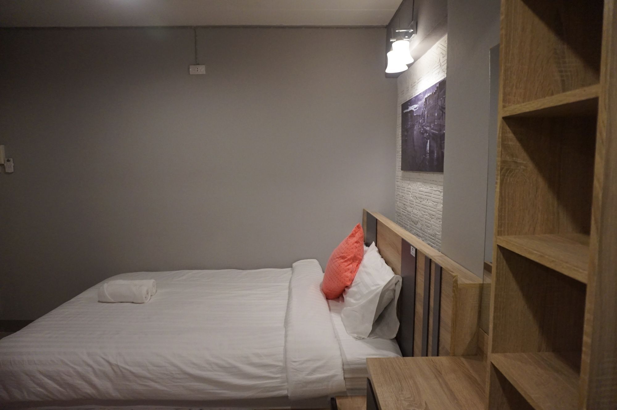 Rinrada Place Hotel Убон Ратчатани Екстериор снимка